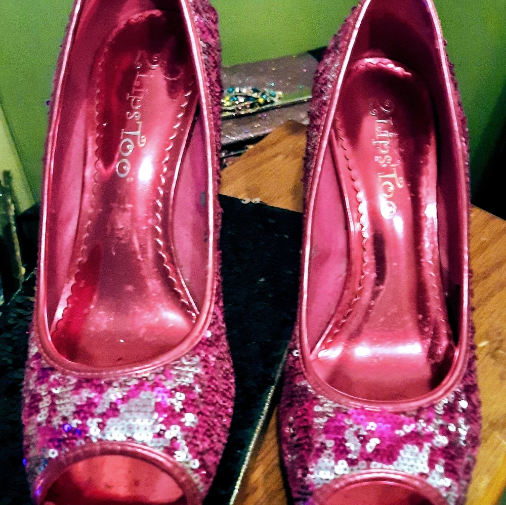 Take me into the night shoes